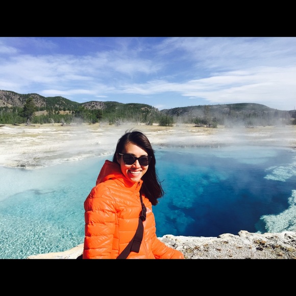 Meet your Posher, Tara - Picture 1 of 1